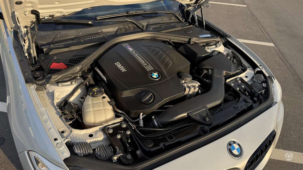 BMW M235, 3.0 l., coupe