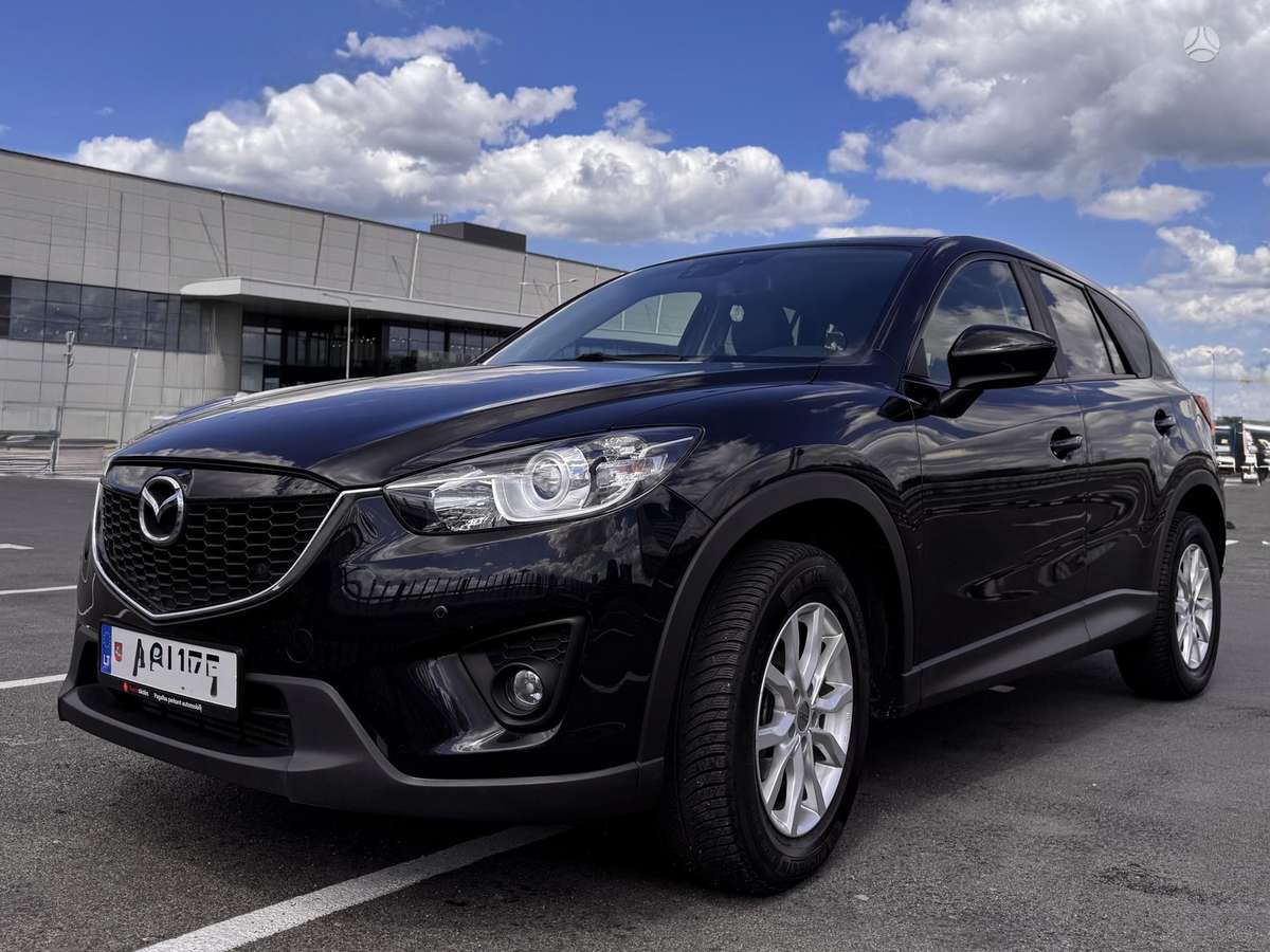 Mazda CX-5, 2.2 l., off-road / crossover