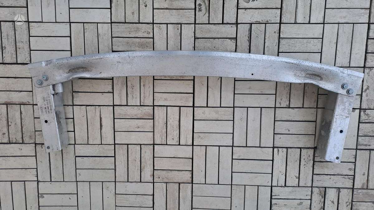 Audi Q5 bumper reinforcement, bumpers