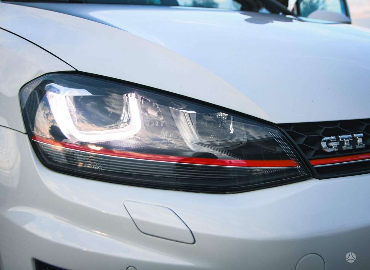 Volkswagen Golf, 2.0 l., Хэтчбек