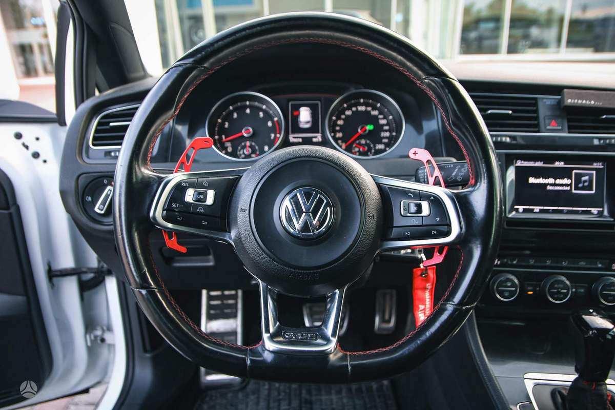 Volkswagen Golf, 2.0 l., hatchback