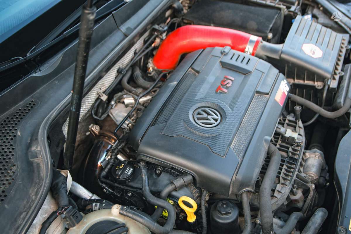 Volkswagen Golf, 2.0 l., hatchback