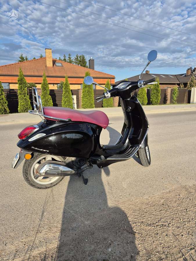 Piaggio Vespa 59cc, scooters / mopeds