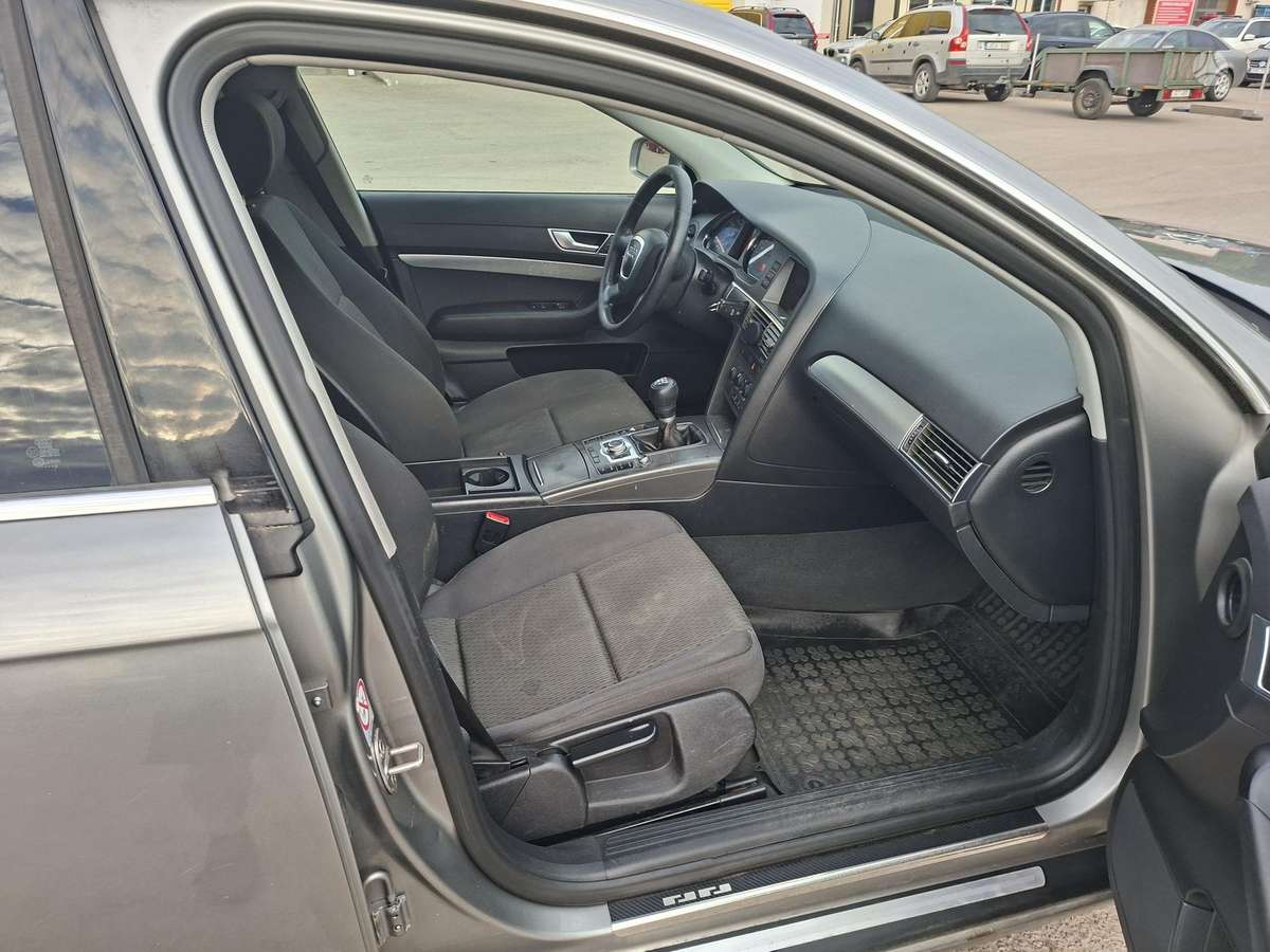Audi A6, 2.4 l., wagon