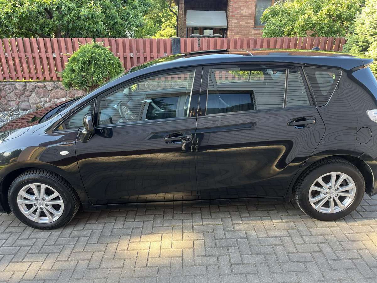 Toyota Verso - 8