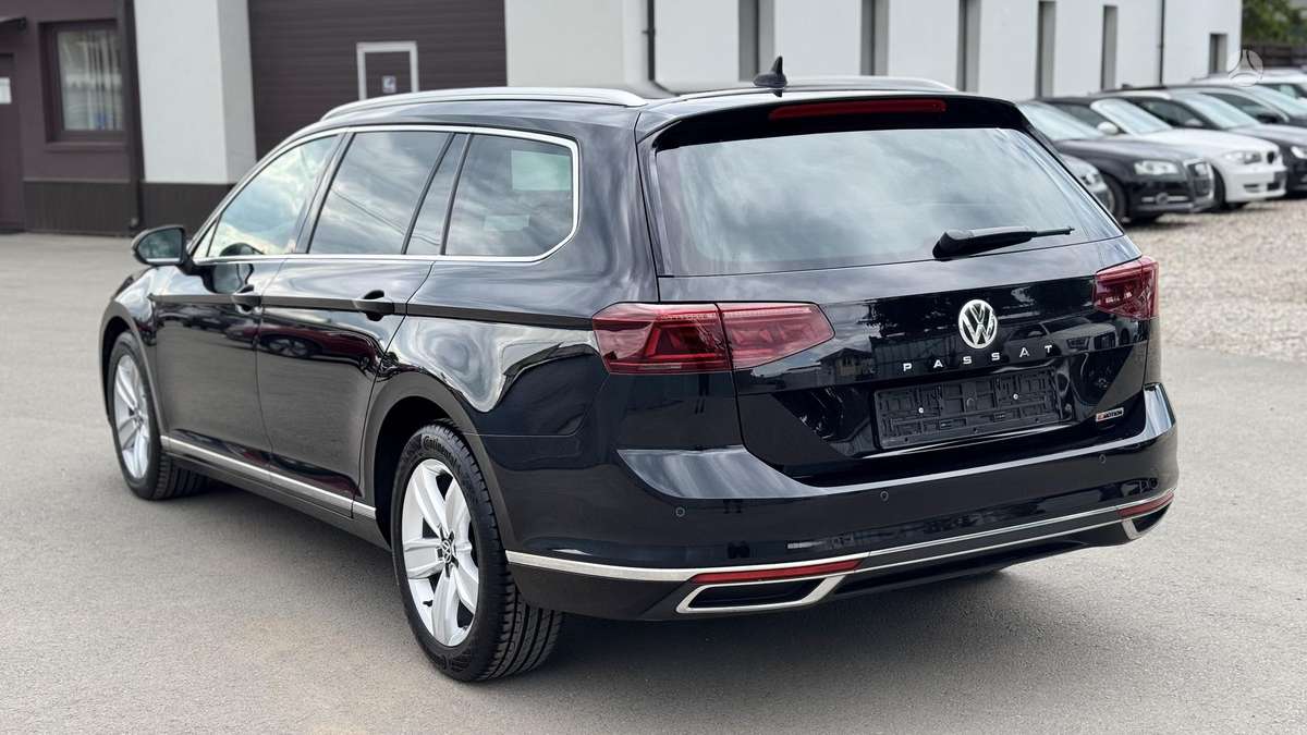 Volkswagen Passat, 2.0 l., Универсал