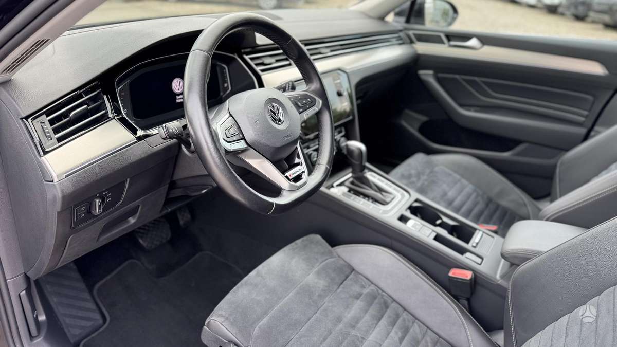 Volkswagen Passat, 2.0 l., Универсал