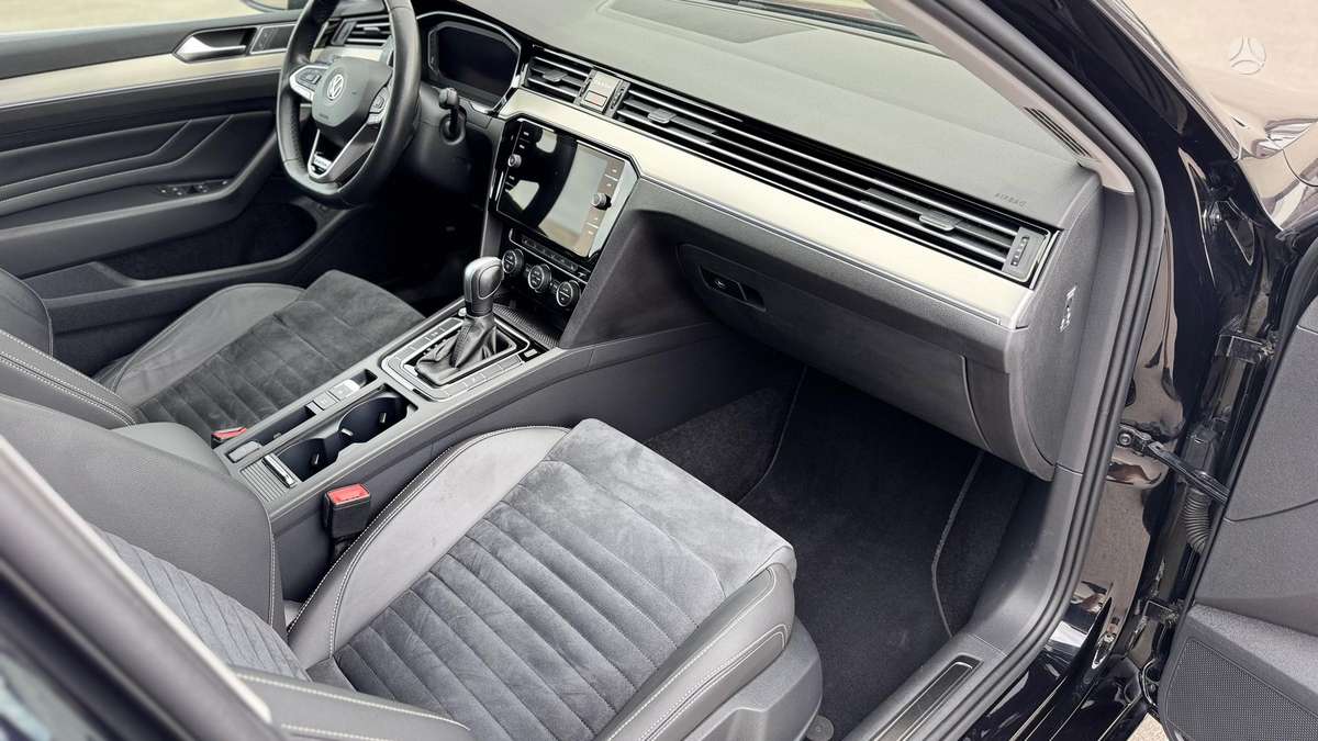 Volkswagen Passat, 2.0 l., Универсал