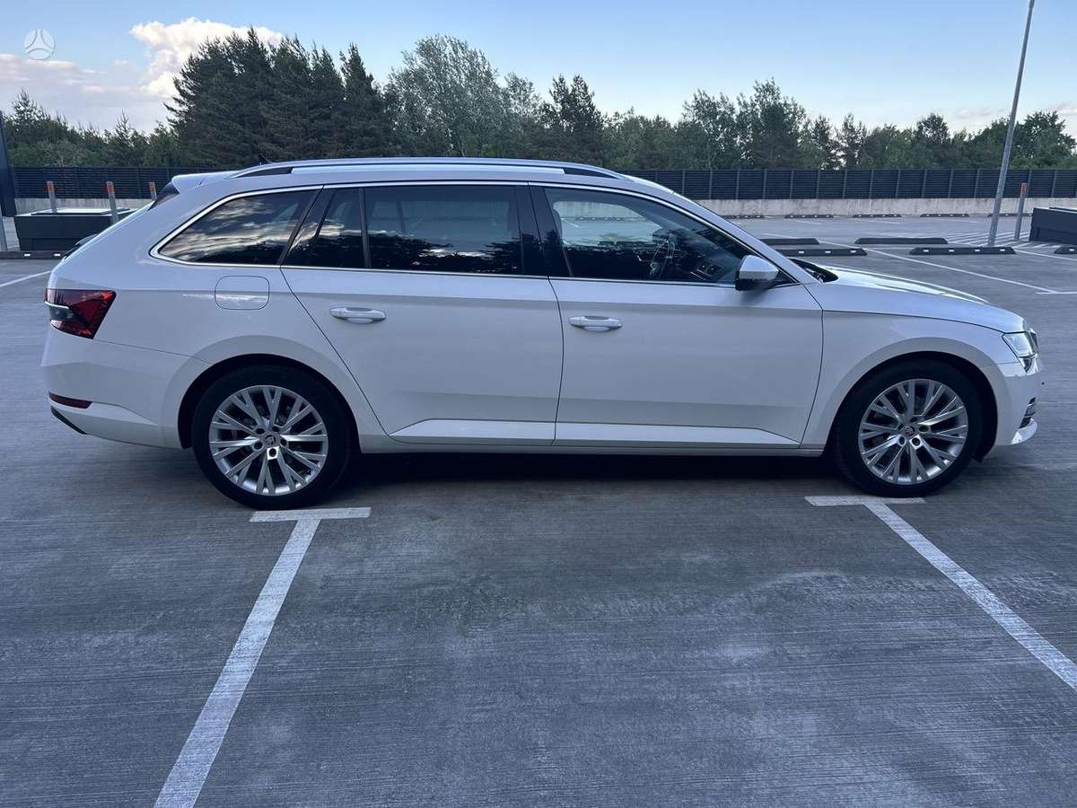 Skoda Superb, 2.0 l., Универсал