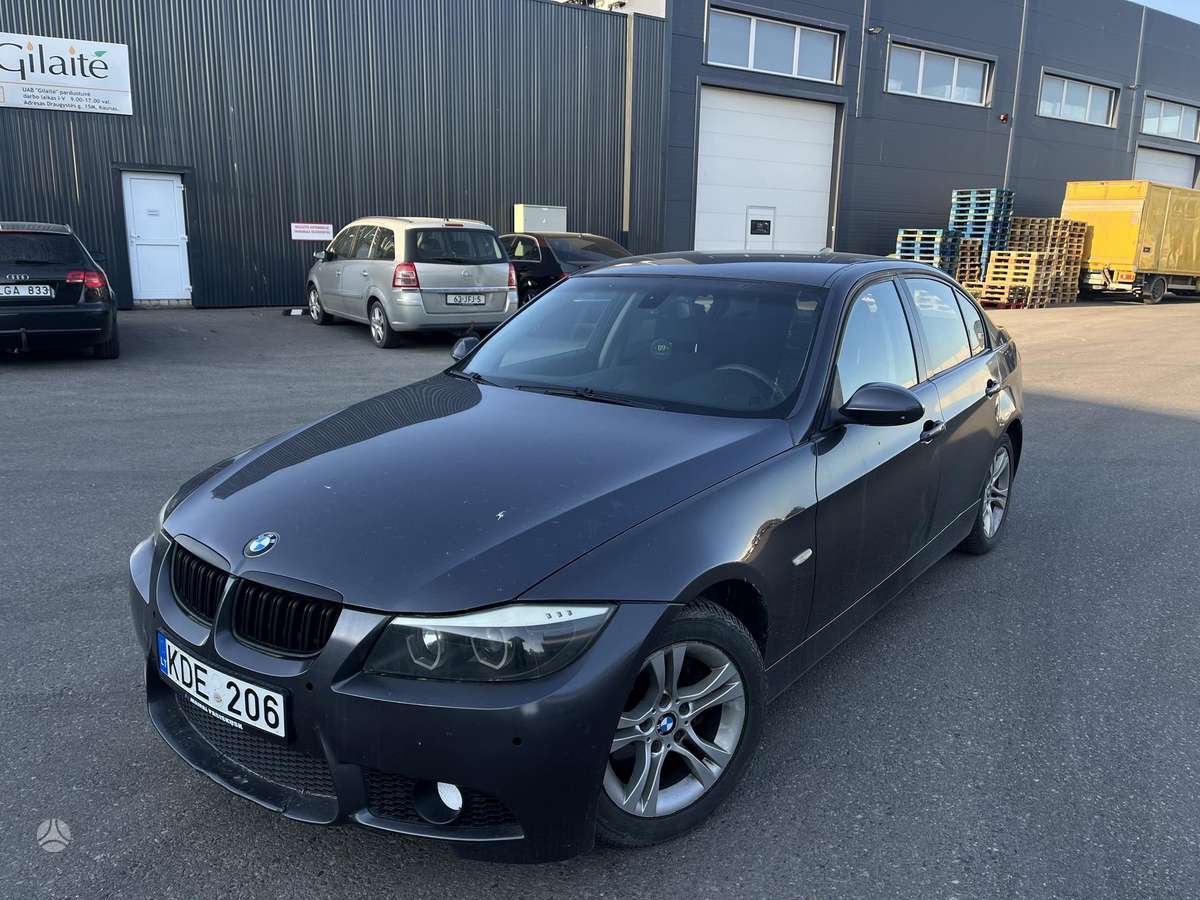 BMW 320, 2.0 l., Седан
