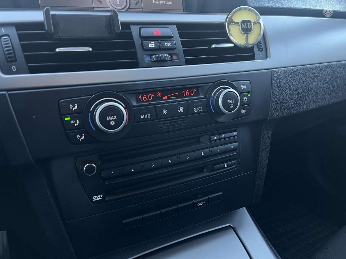 BMW 320, 2.0 l., Седан