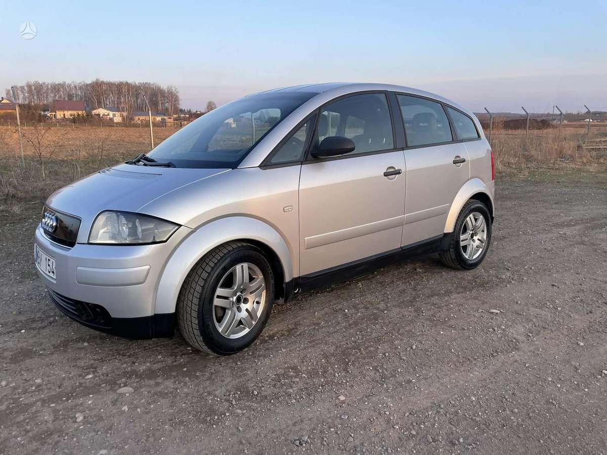 Audi A2, 1.4 l., Седан