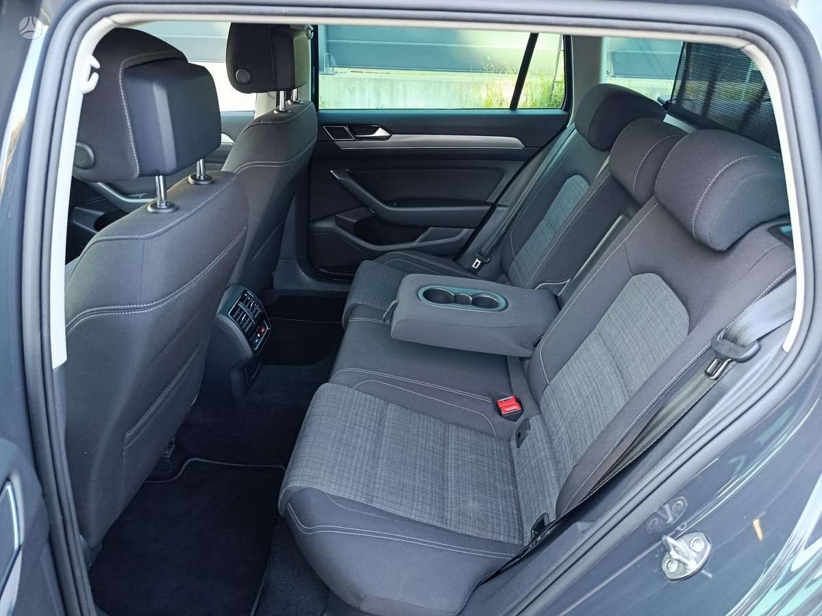 Volkswagen Passat, 2.0 l., Универсал