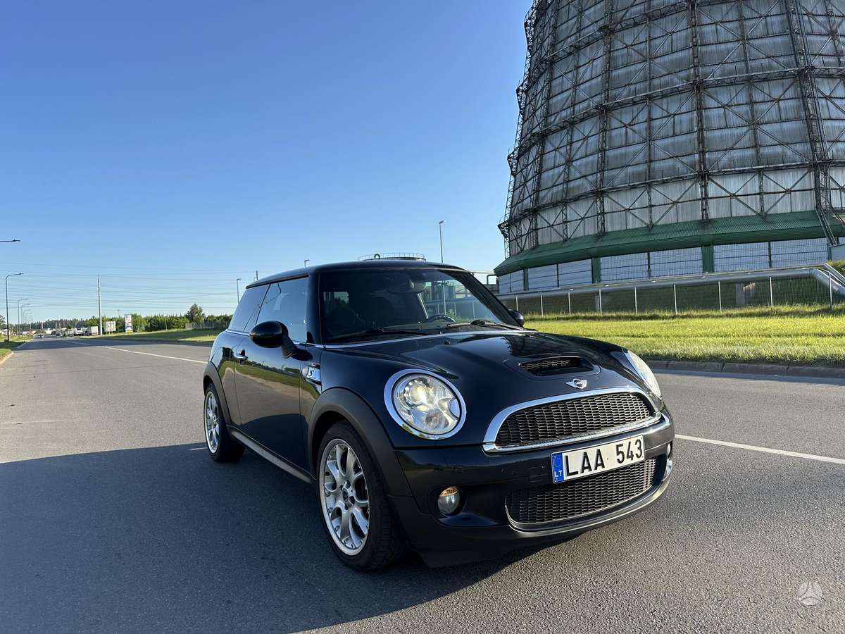 Mini Cooper S, 1.6 l., hatchback