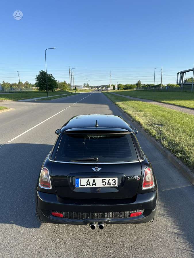 Mini Cooper S, 1.6 l., hatchback