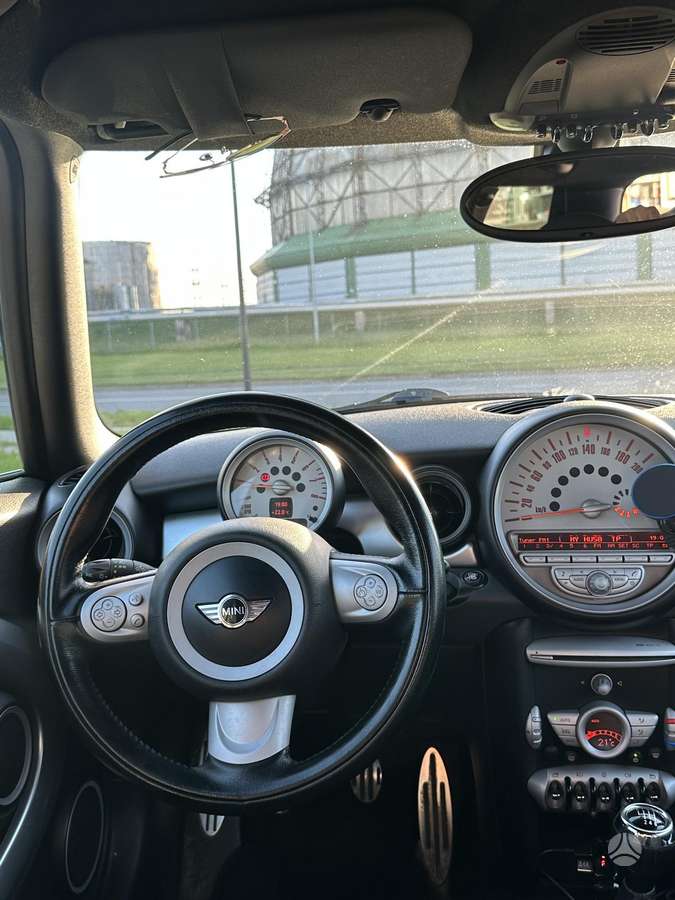 Mini Cooper S, 1.6 l., Хэтчбек