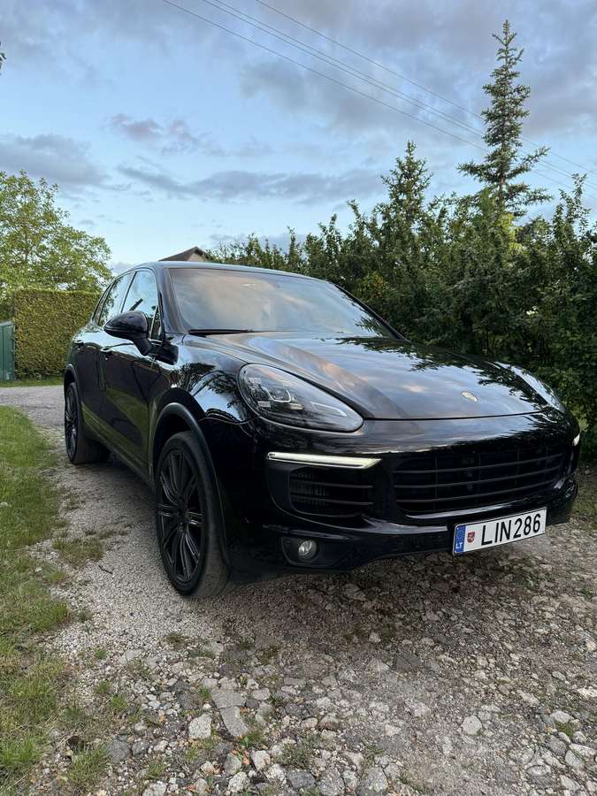 Porsche Cayenne, 3.0 l., Внедорожник / Кроссовер