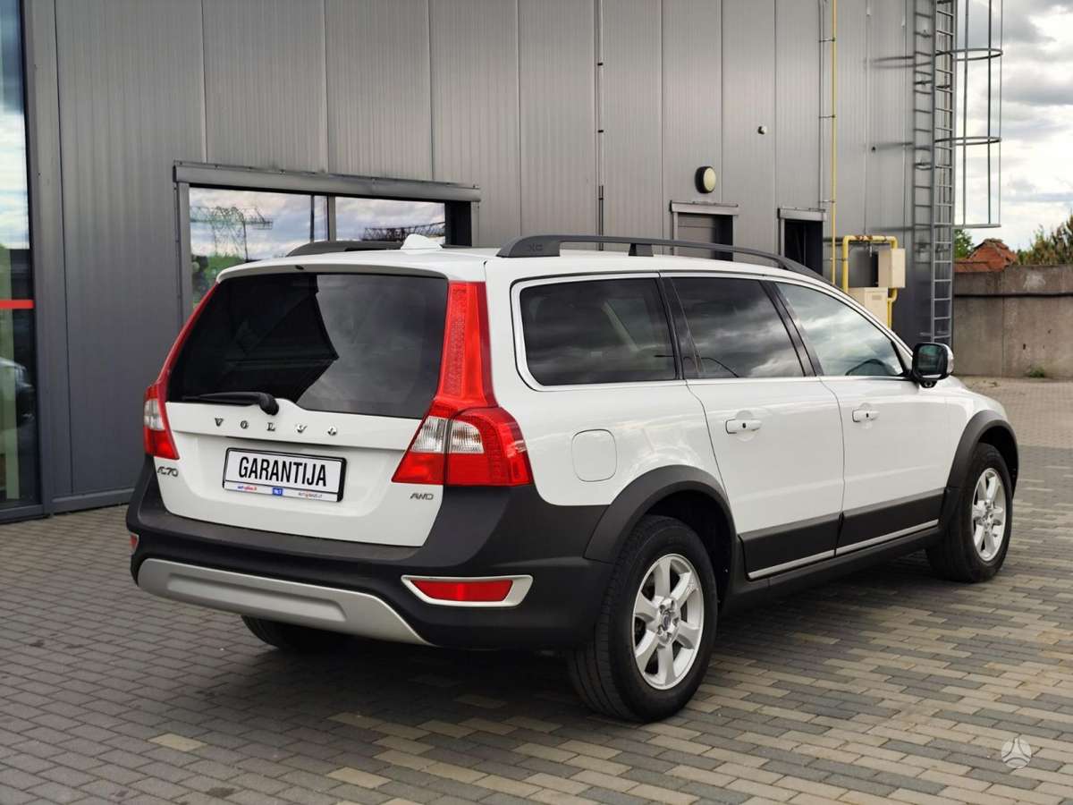 Volvo XC70, 3.2 l., Универсал