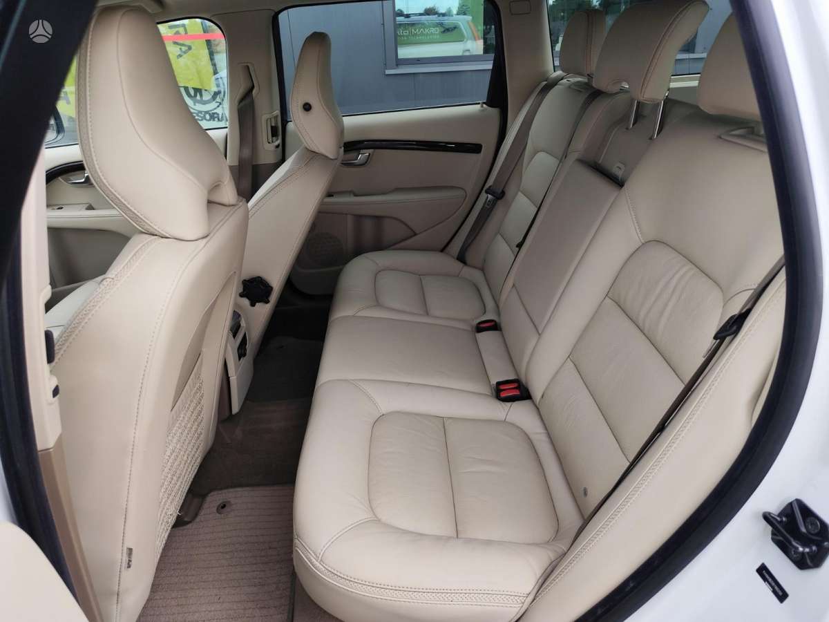 Volvo XC70, 3.2 l., Универсал