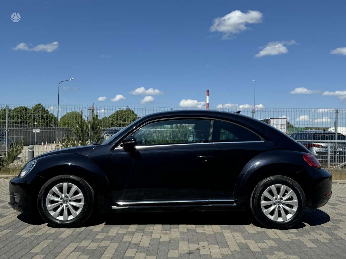 Volkswagen Beetle, 1.6 l., hatchback