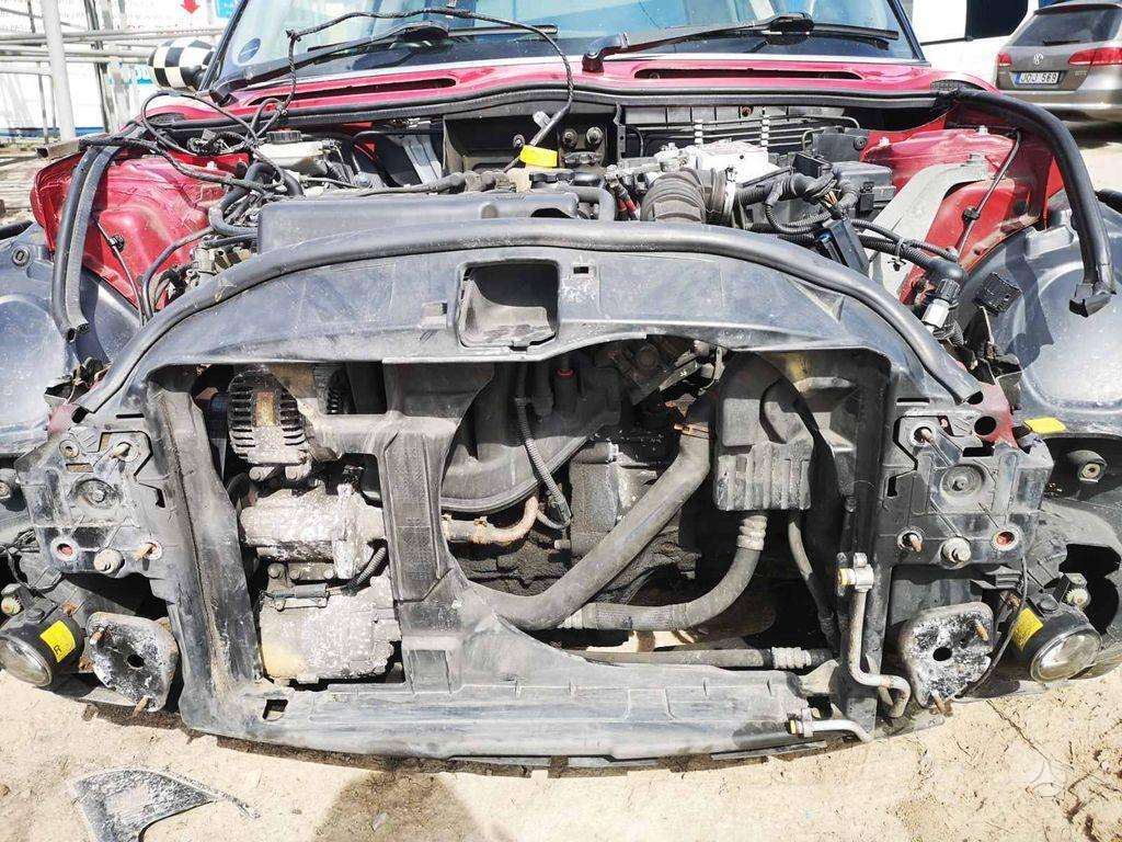 Mini Cooper Parduodame mini cooper 2003 1 6b mex dalimis didelis pasiri