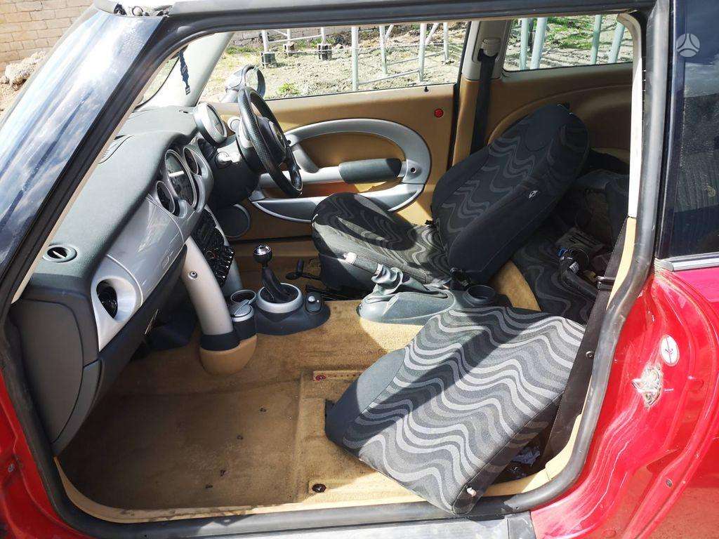 Mini Cooper Parduodame mini cooper 2003 1 6b mex dalimis didelis pasiri