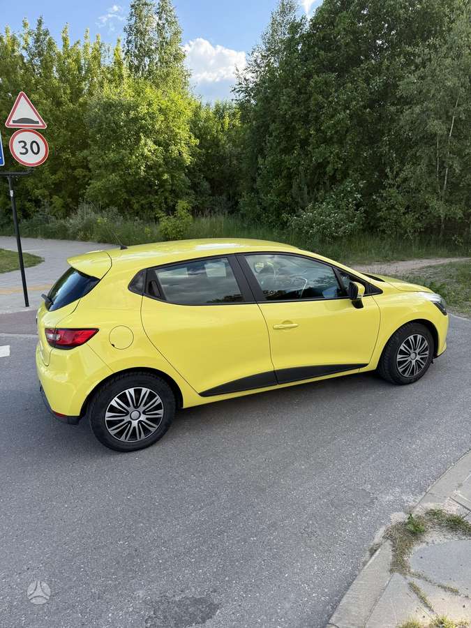 Renault Clio, 1.2 l., hatchback
