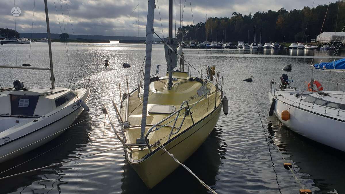 Švedija DIXIE 27, килевые яхты