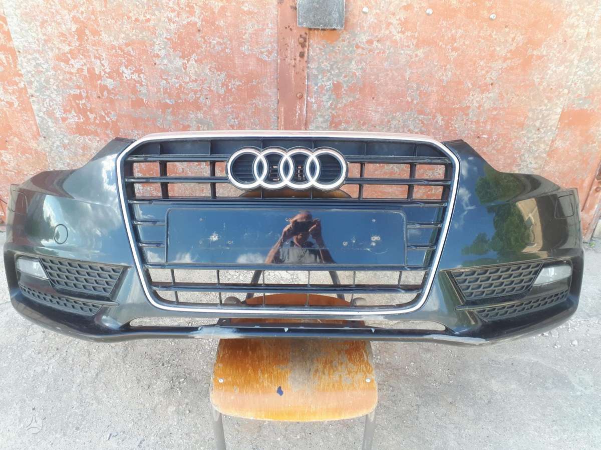 Audi A4 bamperiai
