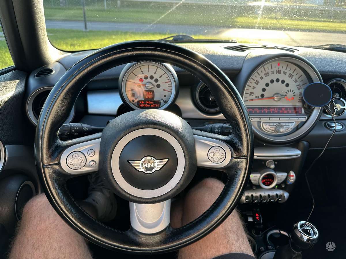 Mini Cooper S, 1.6 l., hatchback