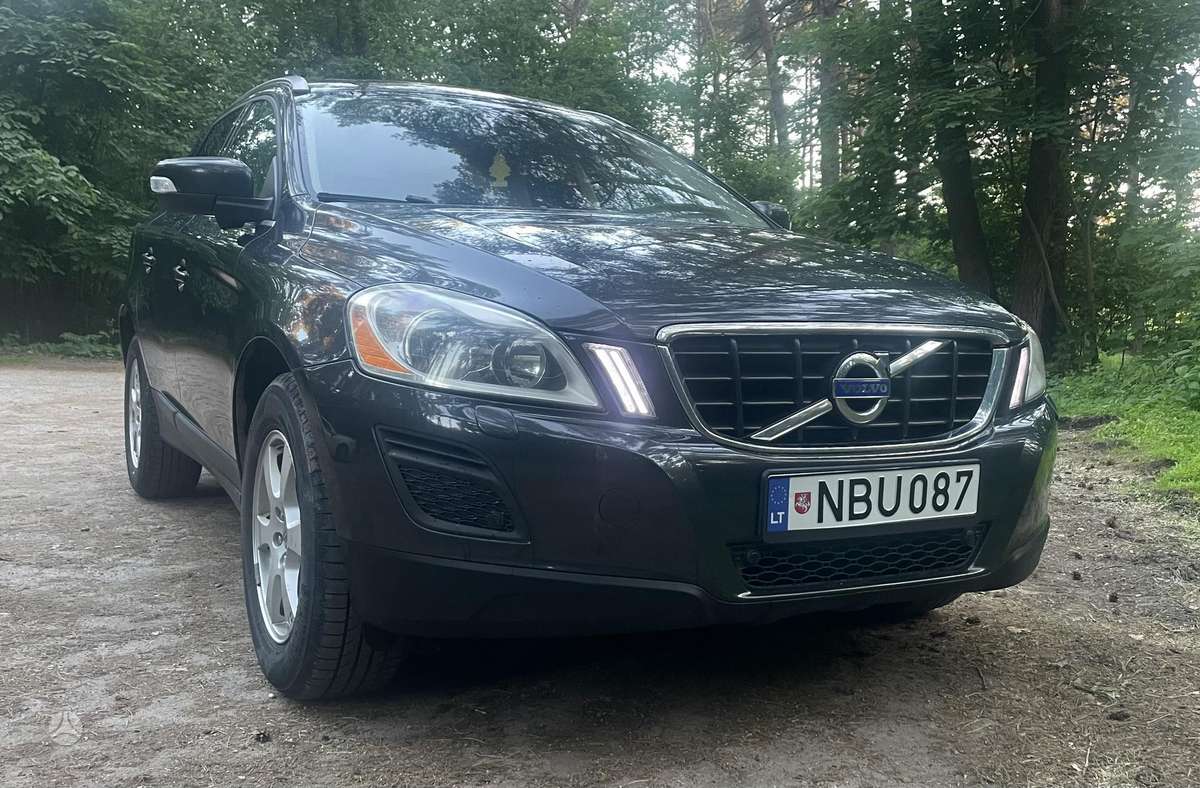 Volvo XC70, 3.2 l., Универсал