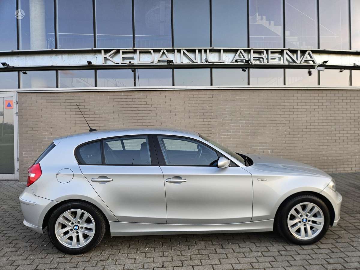 BMW 118, 2.0 l., Хэтчбек