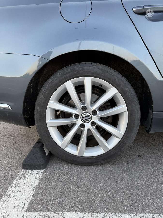 Volkswagen Passat, 2.0 l., Универсал