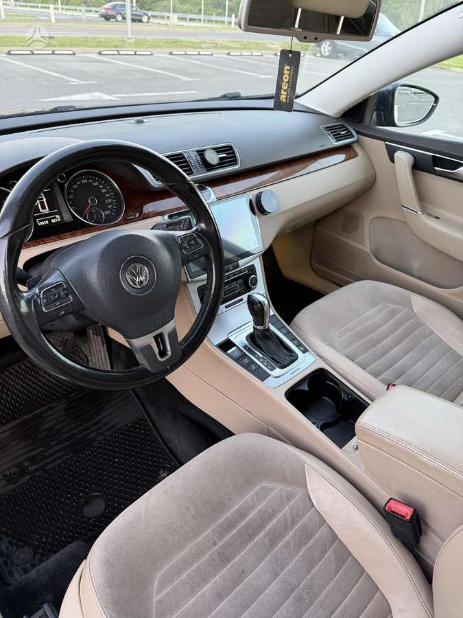 Volkswagen Passat, 2.0 l., Универсал