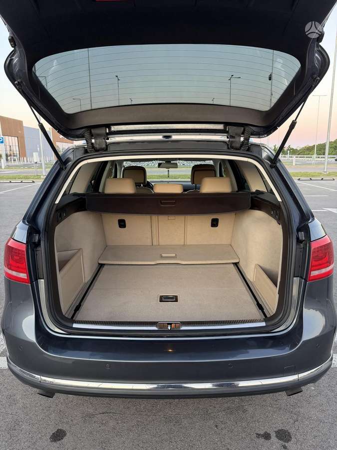 Volkswagen Passat, 2.0 l., Универсал