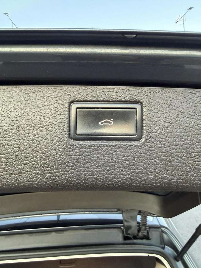 Volkswagen Passat, 2.0 l., Универсал