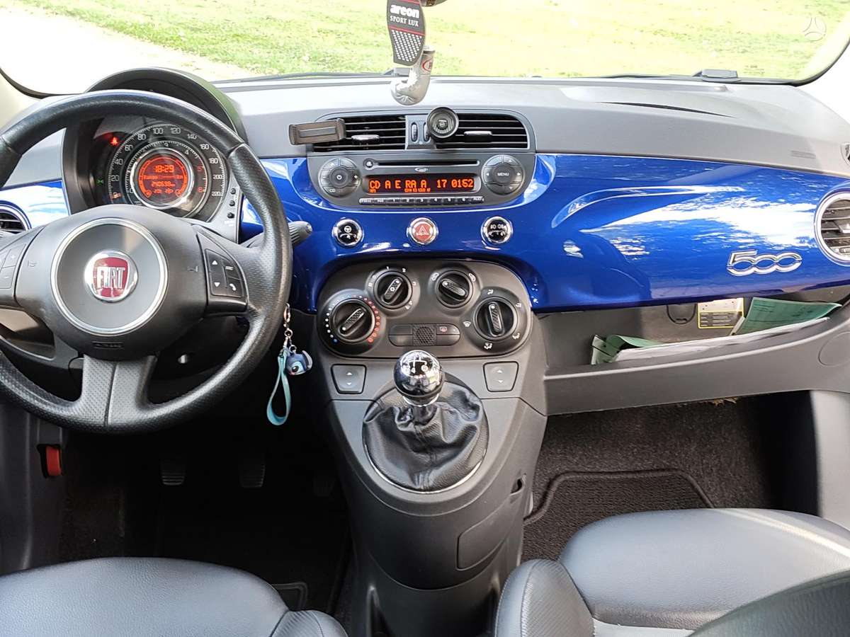 Fiat 500, 1.3 l., hatchback