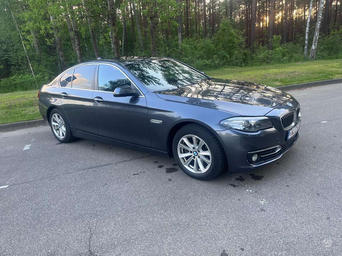 BMW 518, 2.0 l., Седан