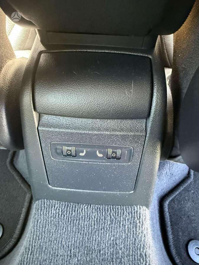 Audi A3, 1.6 l., hatchback