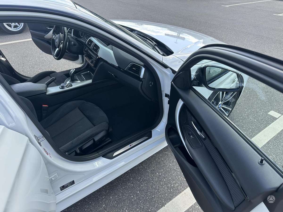 BMW 325, 2.0 l., Универсал