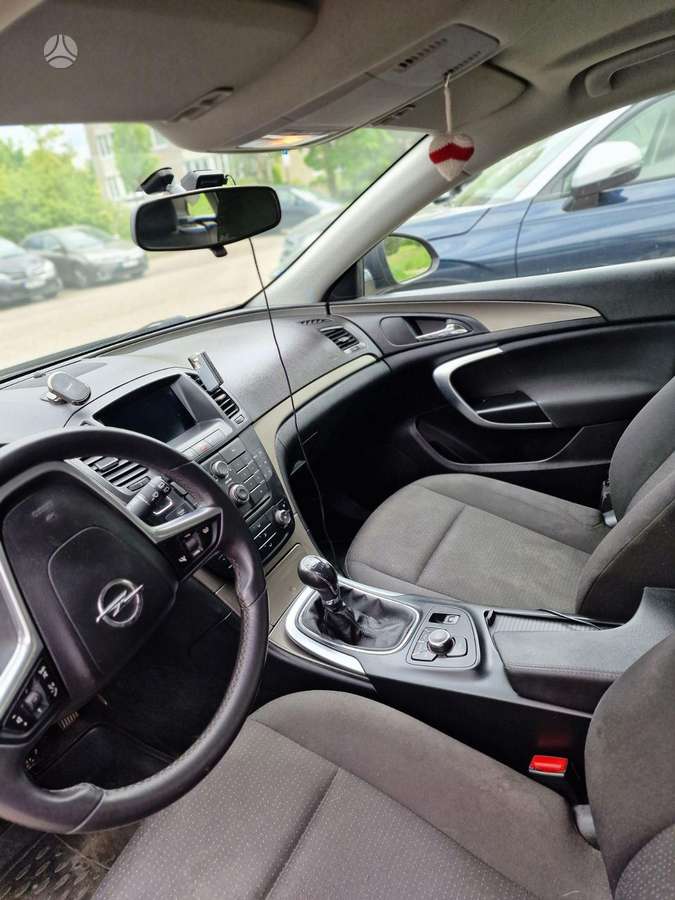 Opel Insignia, 2.0 l., Универсал