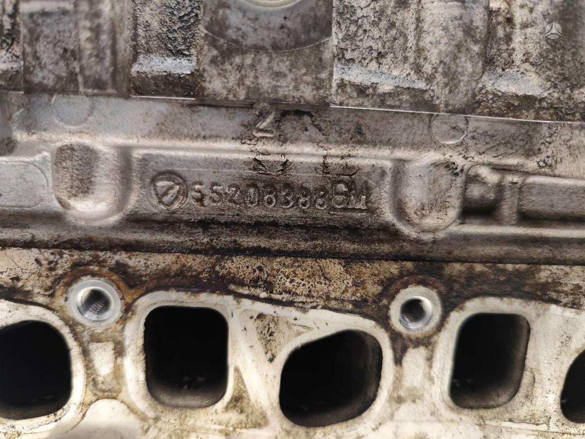 Opel Corsa, 55208388, variklio galvutė