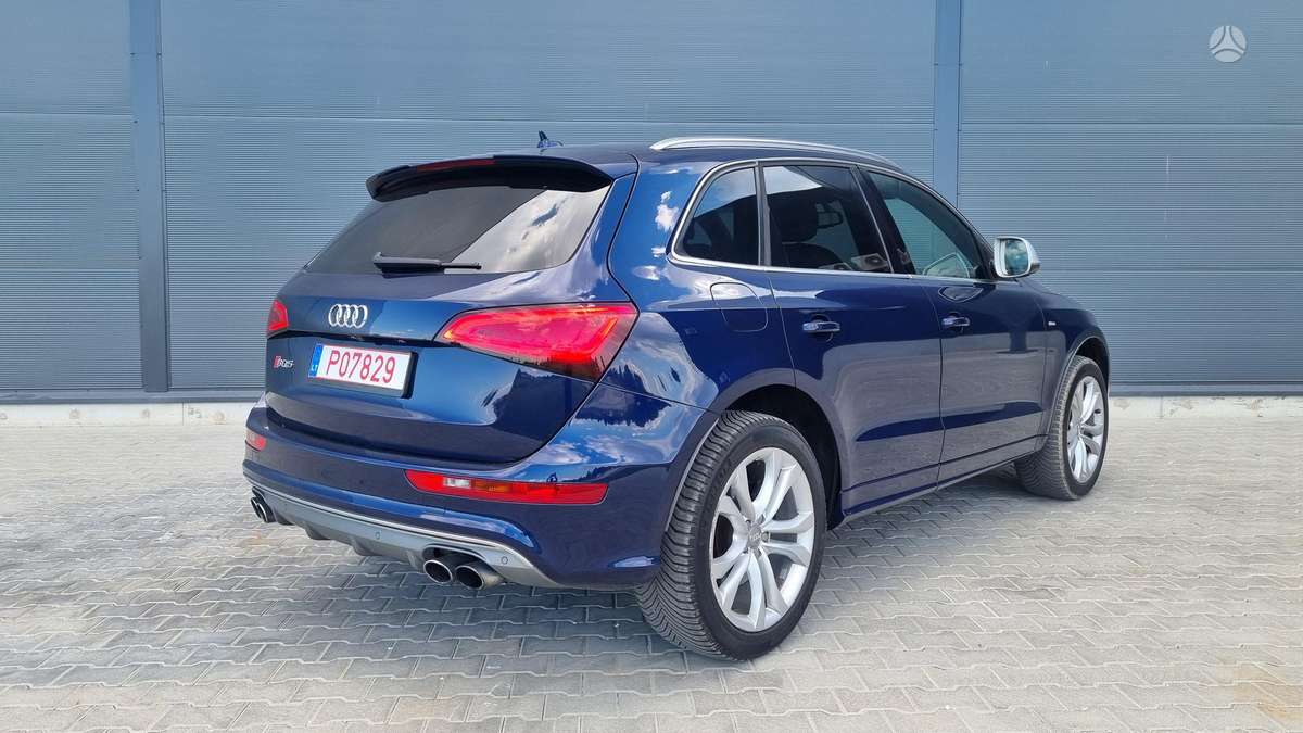 Audi SQ5, 3.0 l., off-road / crossover