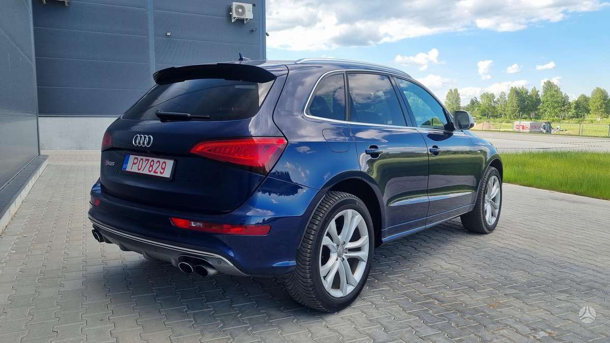 Audi SQ5, 3.0 l., off-road / crossover