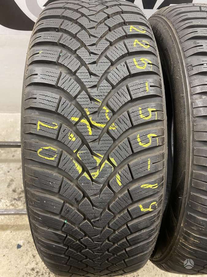 Falken Eurowinter HS01 SUV, зимние 225/55 R19
