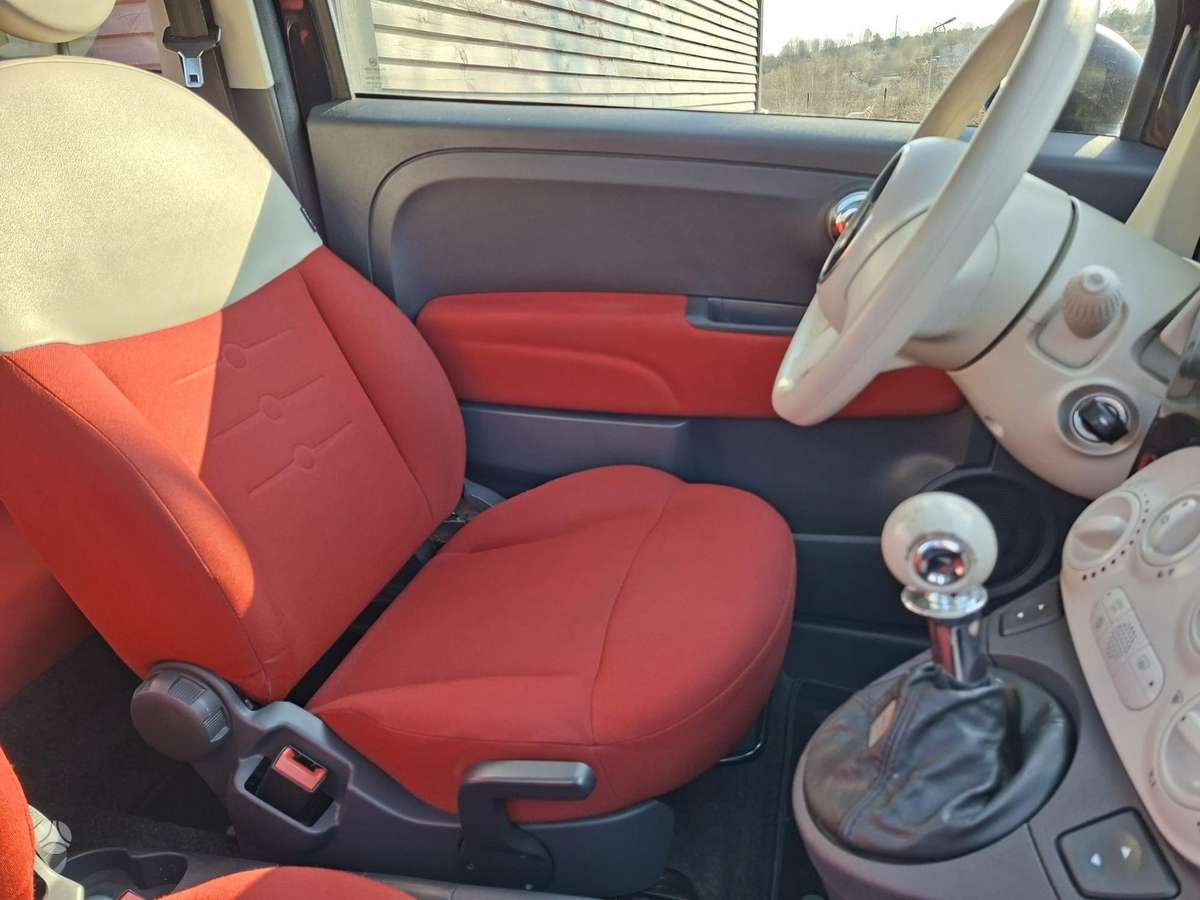 Fiat 500, 1.3 l., hatchback