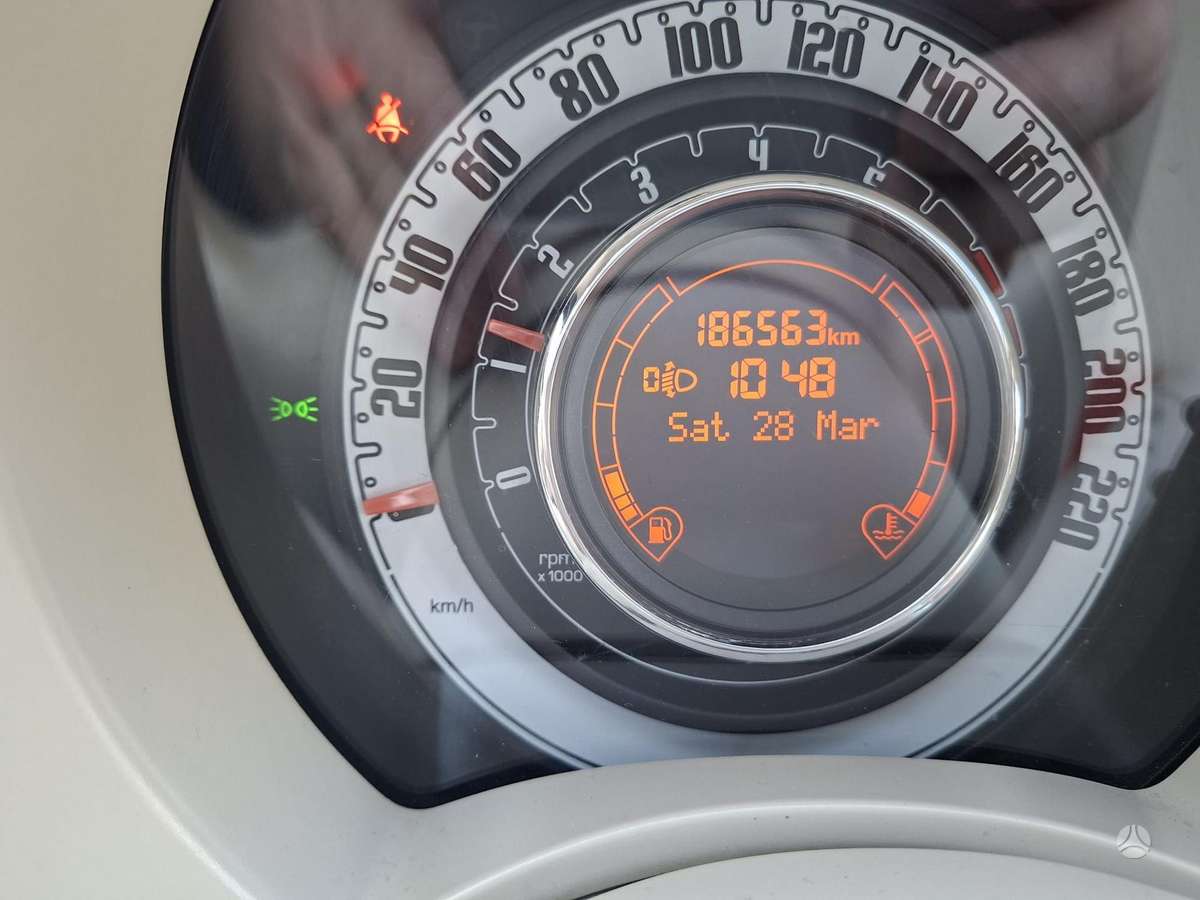 Fiat 500, 1.3 l., hatchback