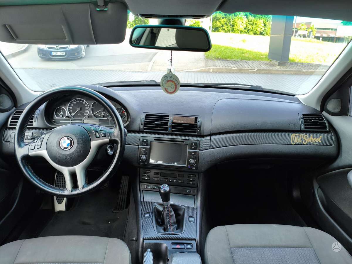 BMW 318, 2.0 l., wagon