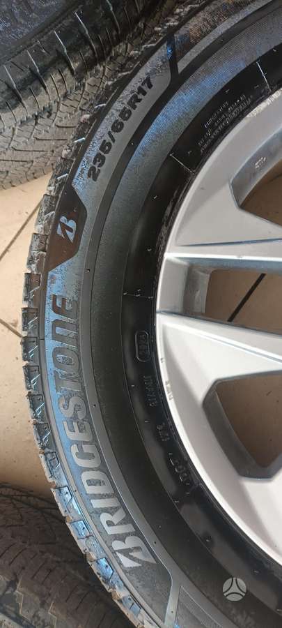 Toyota SIENNA, light alloy, R17