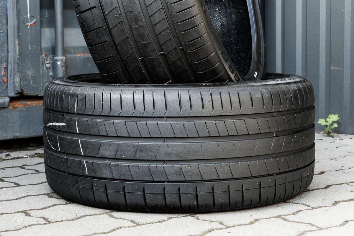 Pirelli P Zero 4, vasarinės 325/30 R23